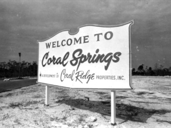 Welcome to Coral Springs Fl vintage sign